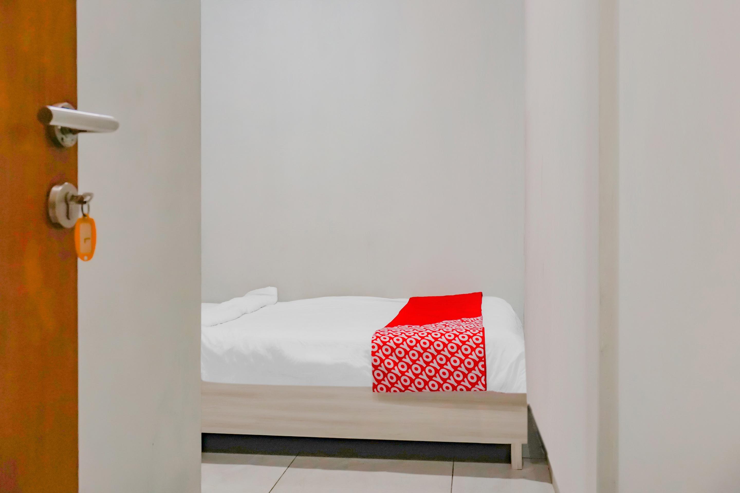 فندق Reddoorz @ Limo ديبوك المظهر الخارجي الصورة